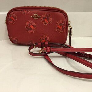 Coach Apple Red Floral Rose Sadie Crossbody Clutch Double Zip #31826
